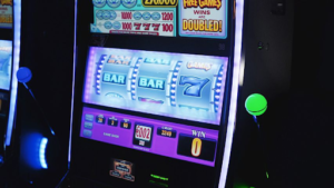 Khám phá thuật ngữ cơ bản trong slot machine